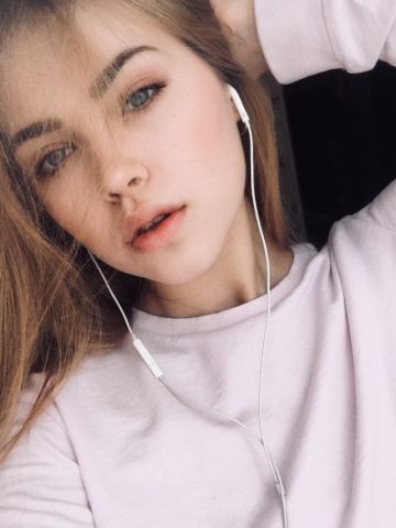 Проститутка Марселина